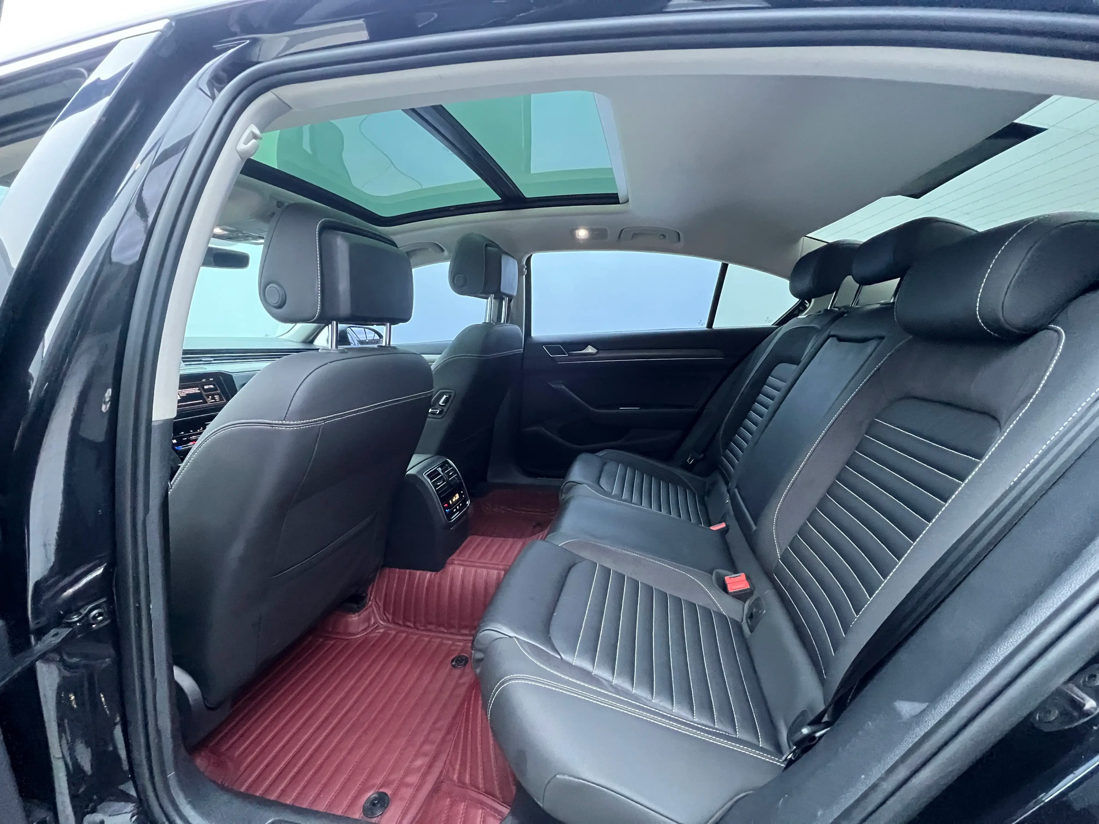 Volkswagen Magotan 2021 г. 91033 км. — фото 18