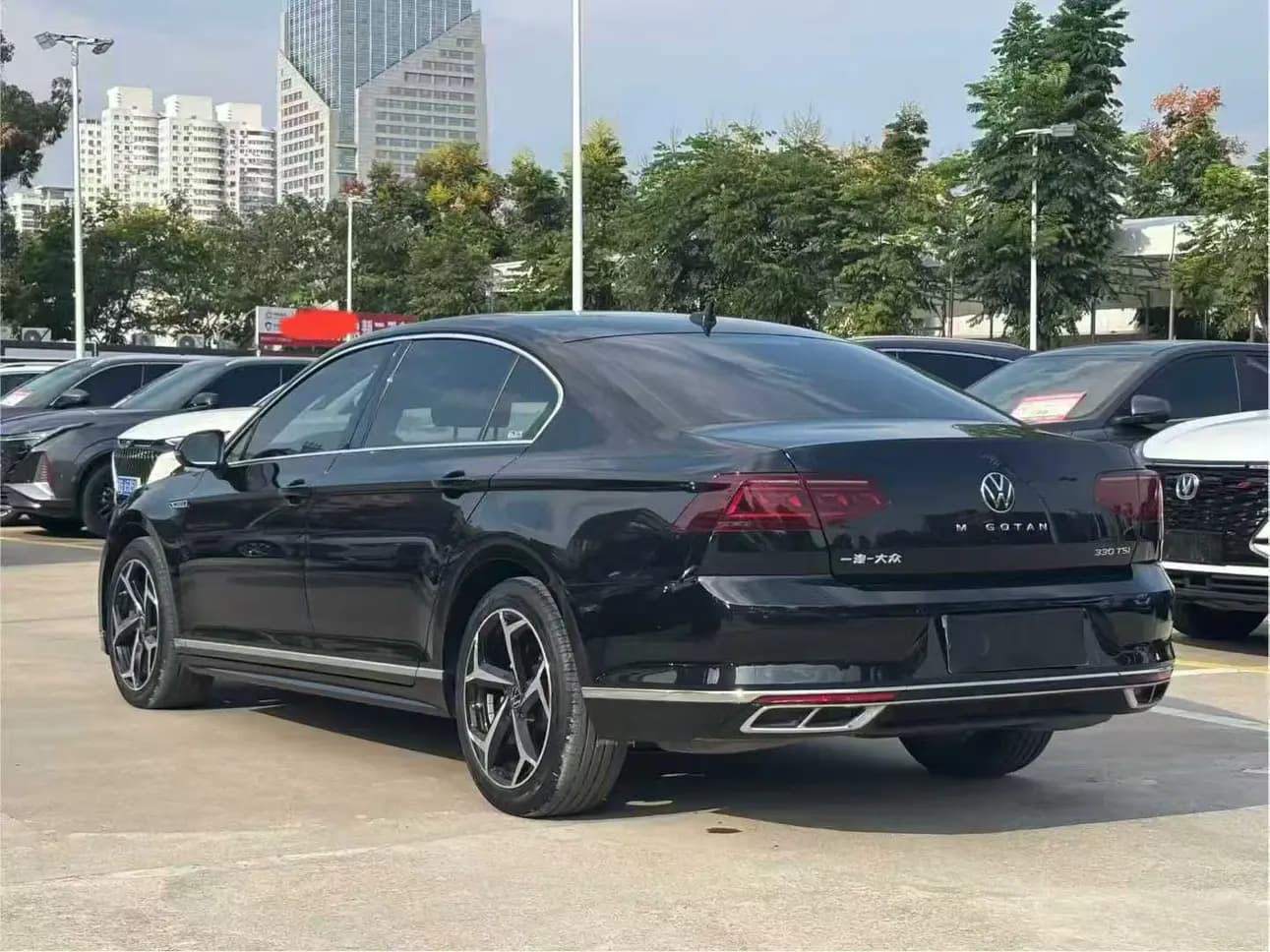 Volkswagen Magotan 2022 г. 30034 км. — фото 4