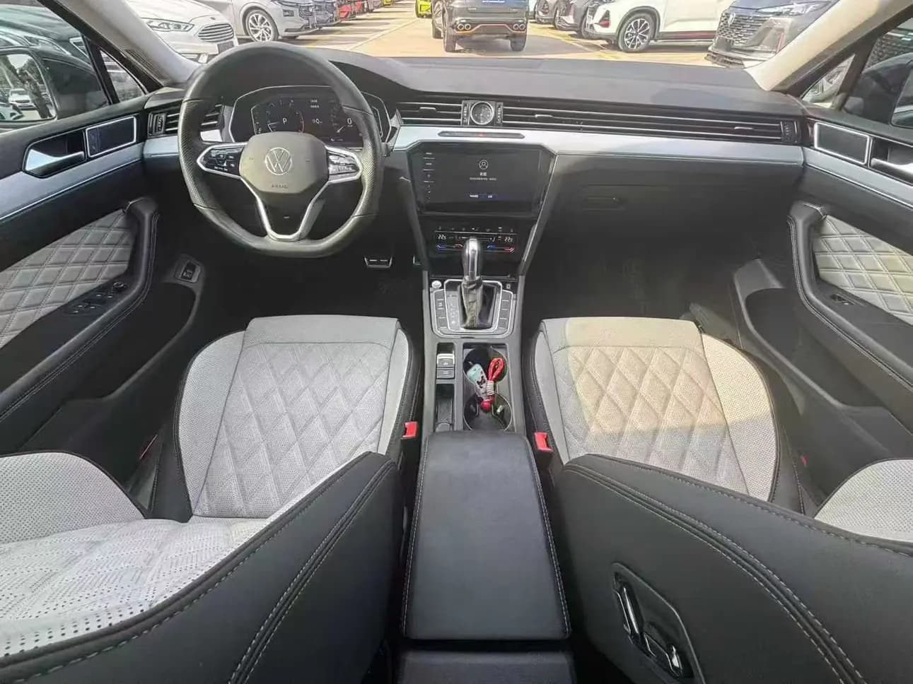Volkswagen Magotan 2022 г. 30034 км. — фото 7