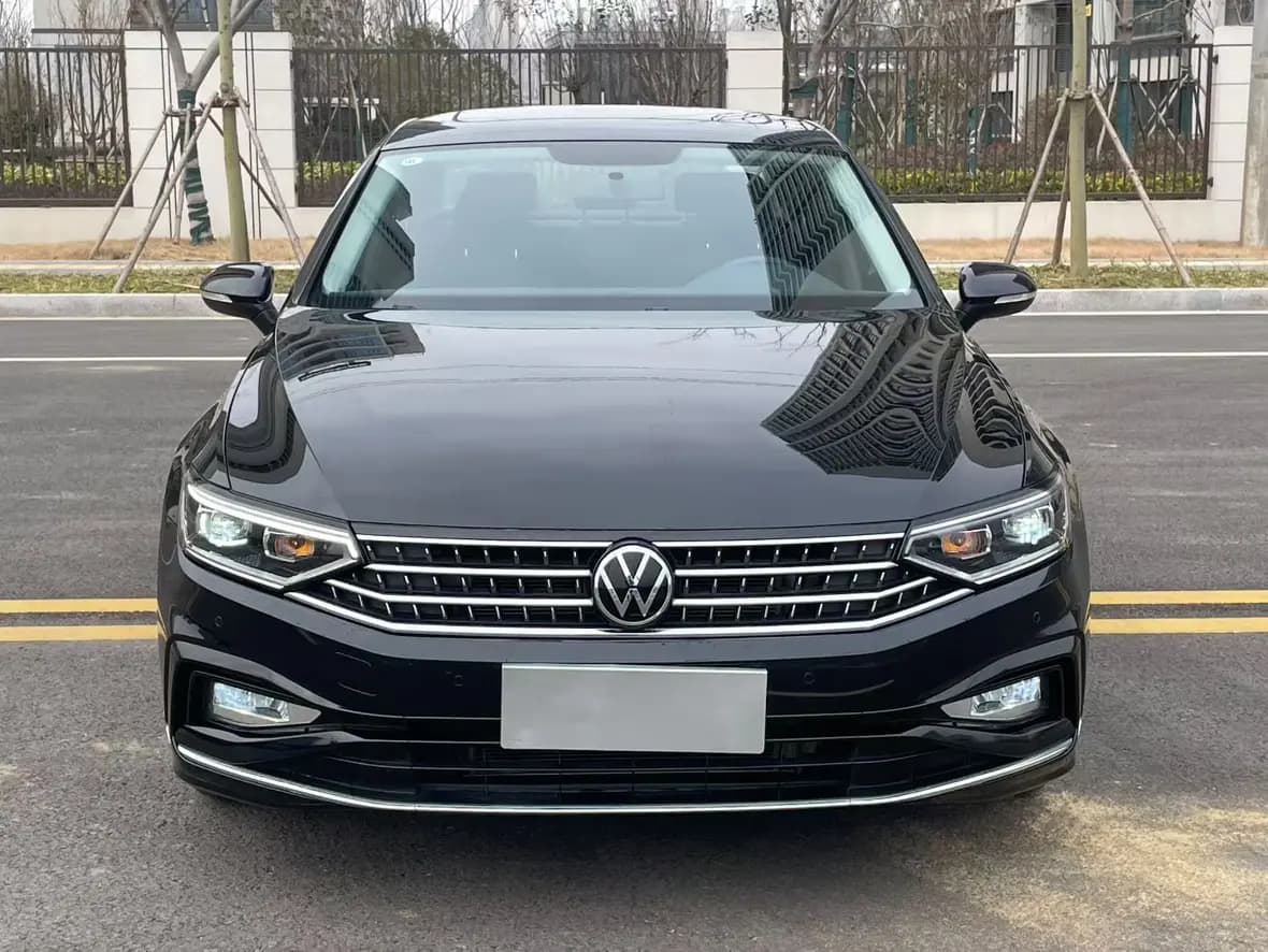 Volkswagen Magotan 2025 г. 27037 км. — фото 2