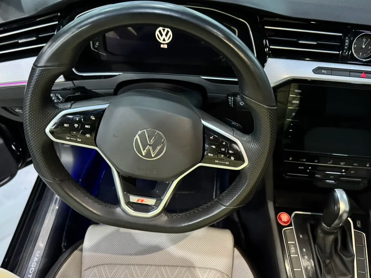 Volkswagen Magotan 2023 г. 39039 км. — фото 13