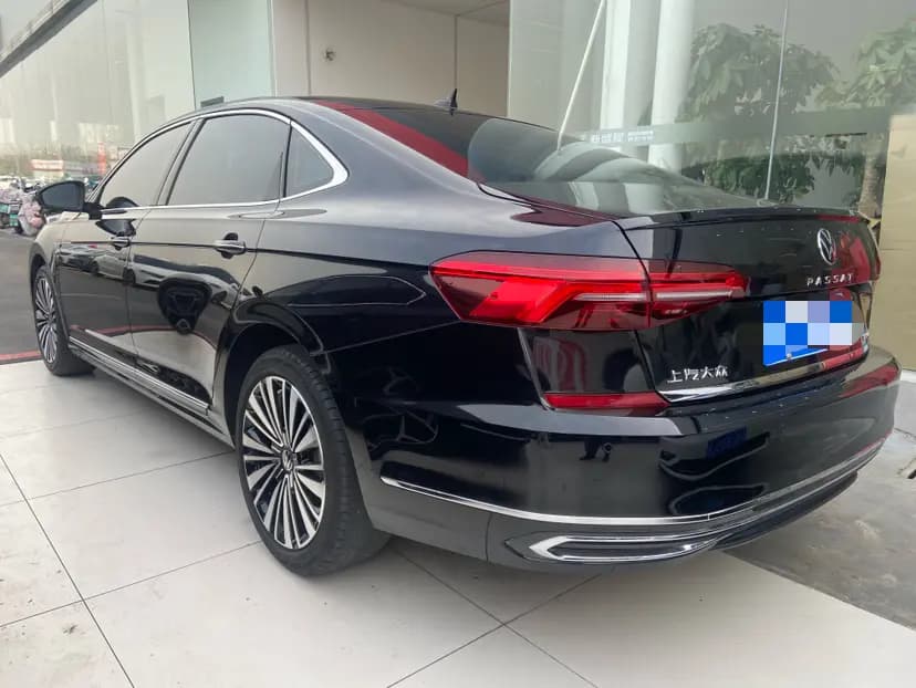 Volkswagen Passat 2021 г. 46091 км. — фото 4