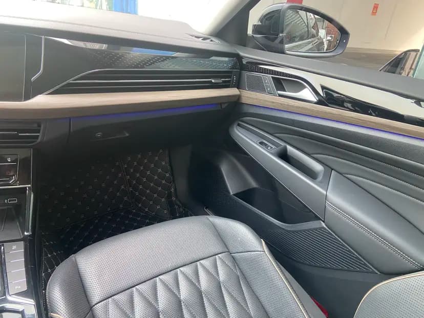 Volkswagen Passat 2021 г. 46091 км. — фото 8