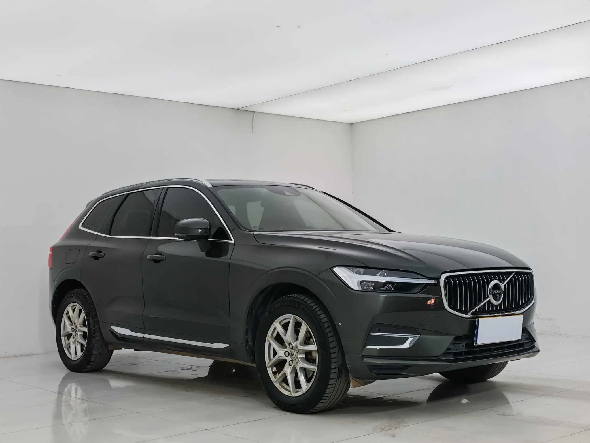 Volvo XC60 2021 г. 87101 км. — фото 3