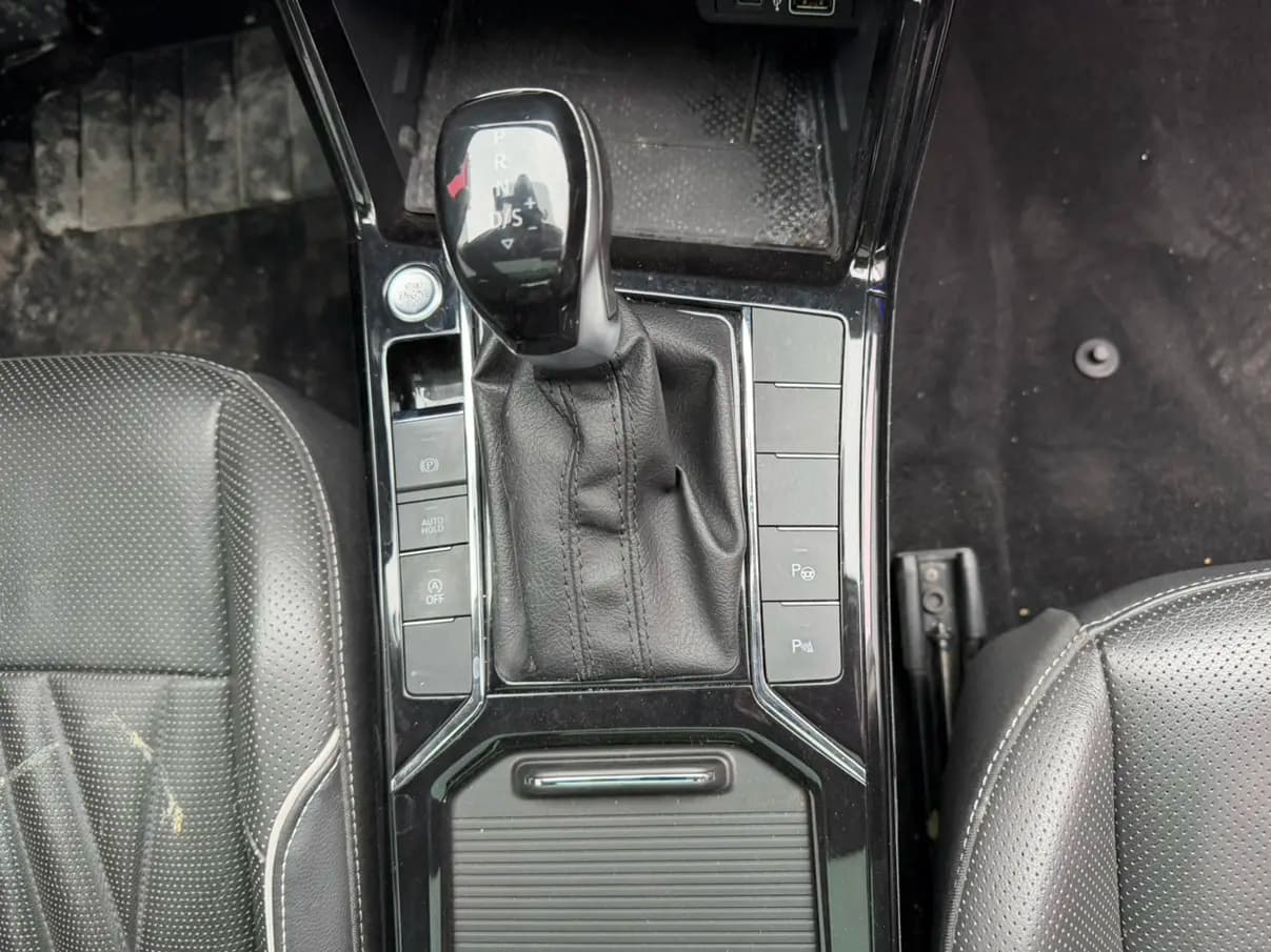 Volkswagen Passat 2021 г. 47093 км. — фото 4