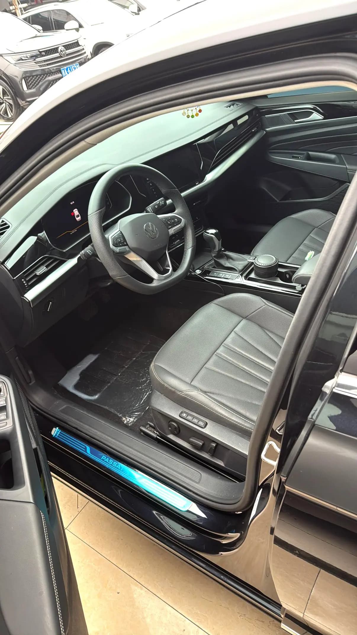 Volkswagen Passat 2024 г. 14001 км. — фото 4