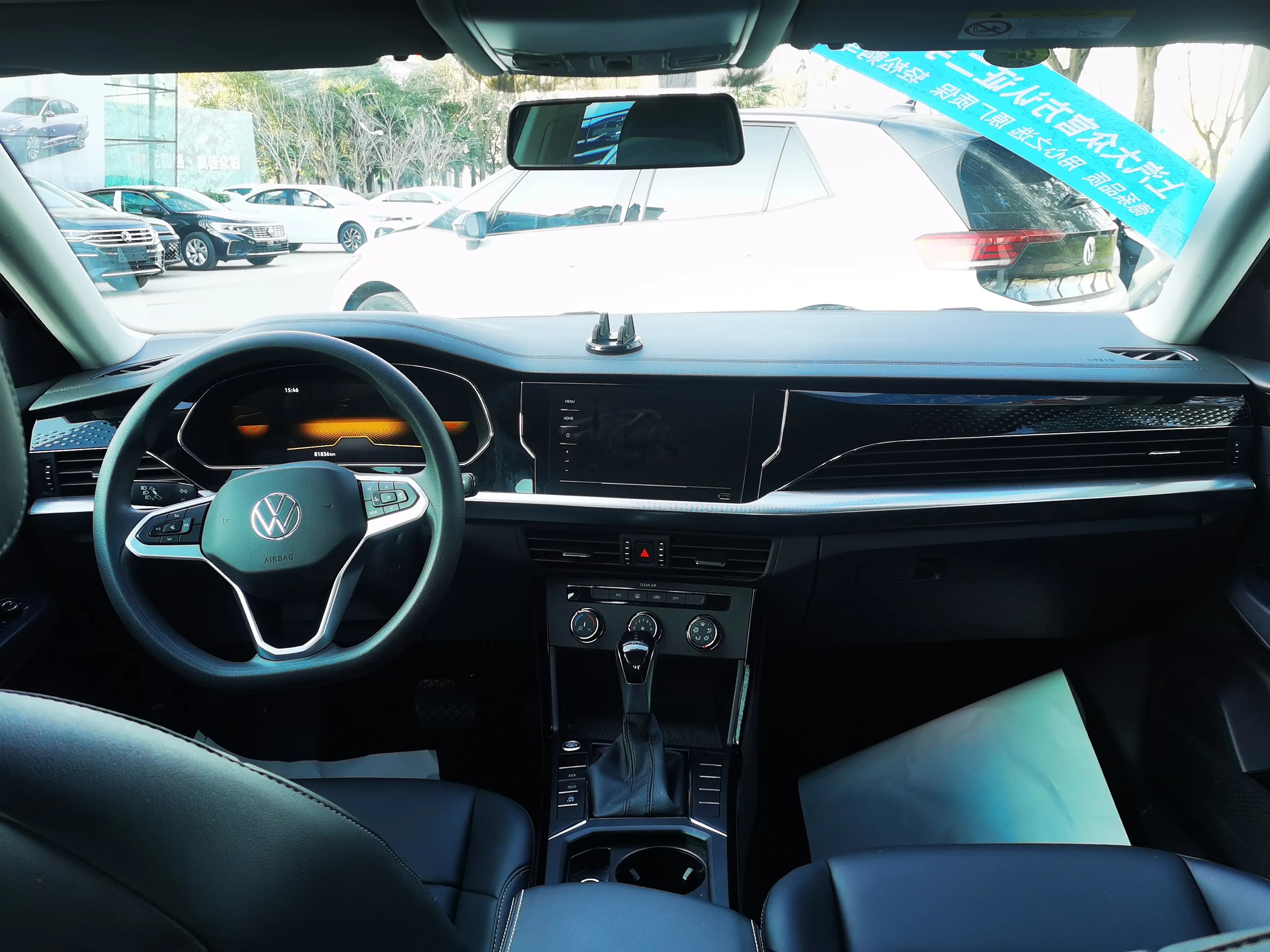 Volkswagen Passat 2023 г. 81902 км. — фото 8