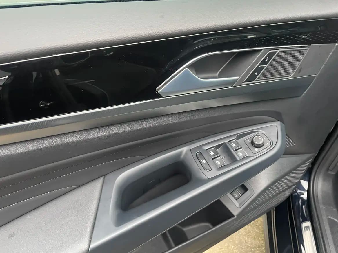 Volkswagen Passat 2024 г. 20104 км. — фото 13