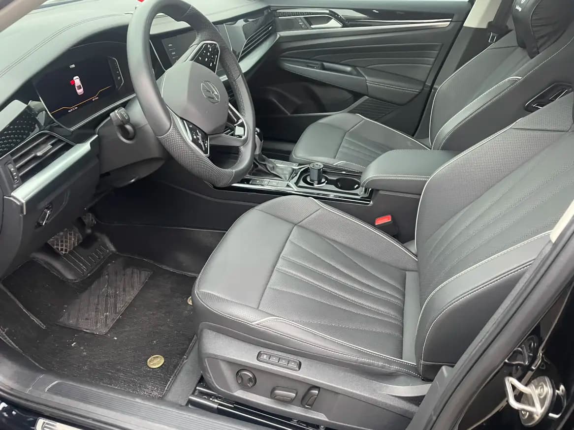 Volkswagen Passat 2024 г. 20104 км. — фото 9
