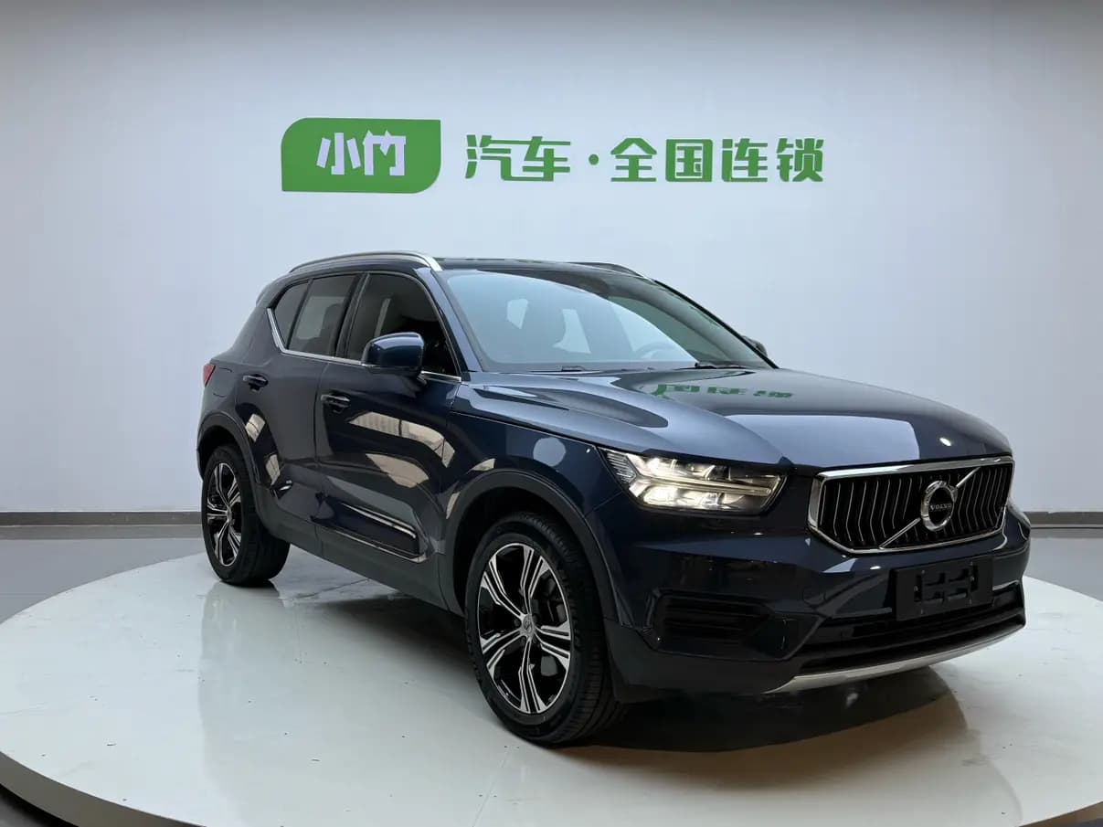 Volvo XC40 2022 г. 55071 км. — фото 3