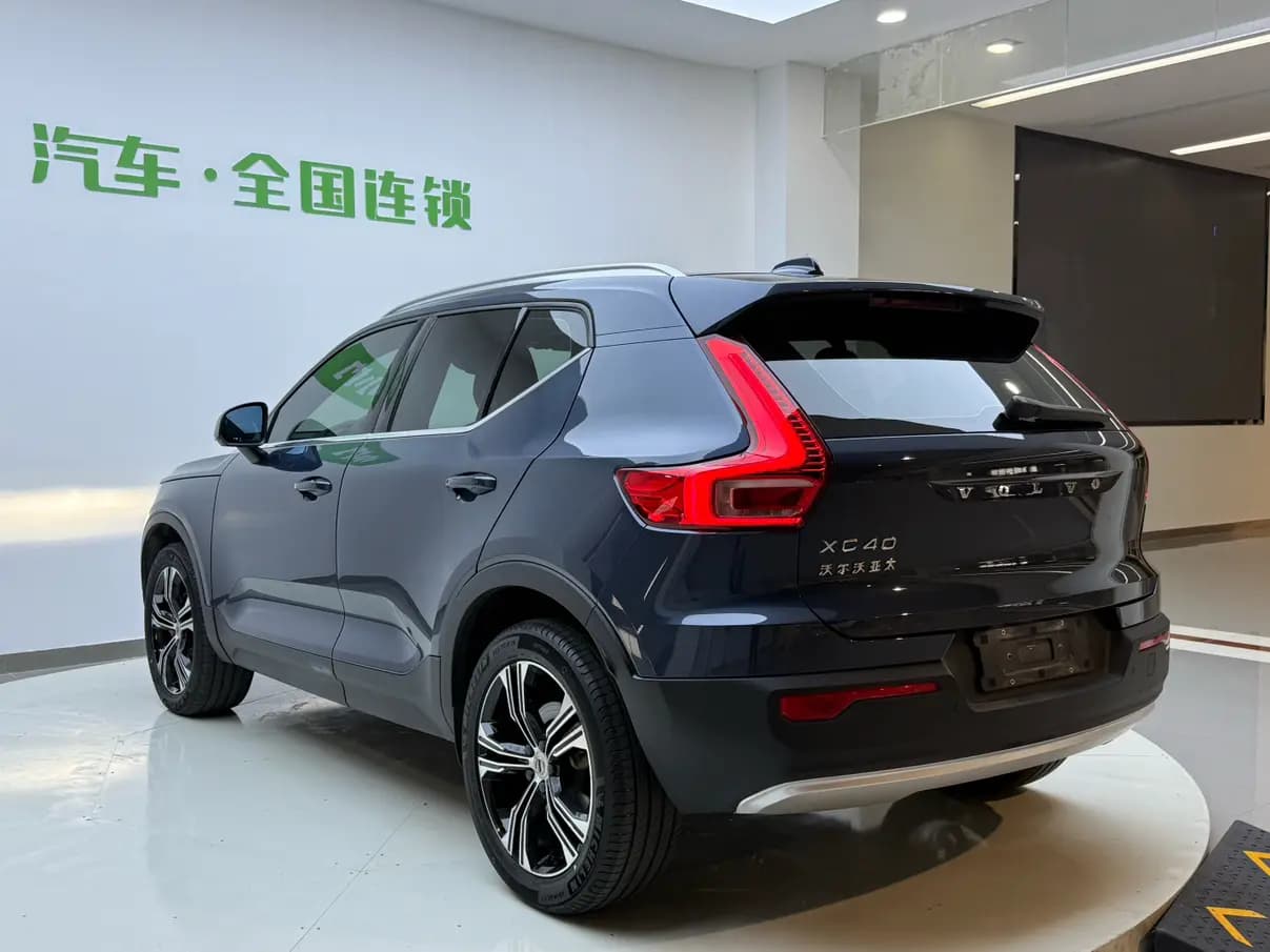 Volvo XC40 2022 г. 55071 км. — фото 5