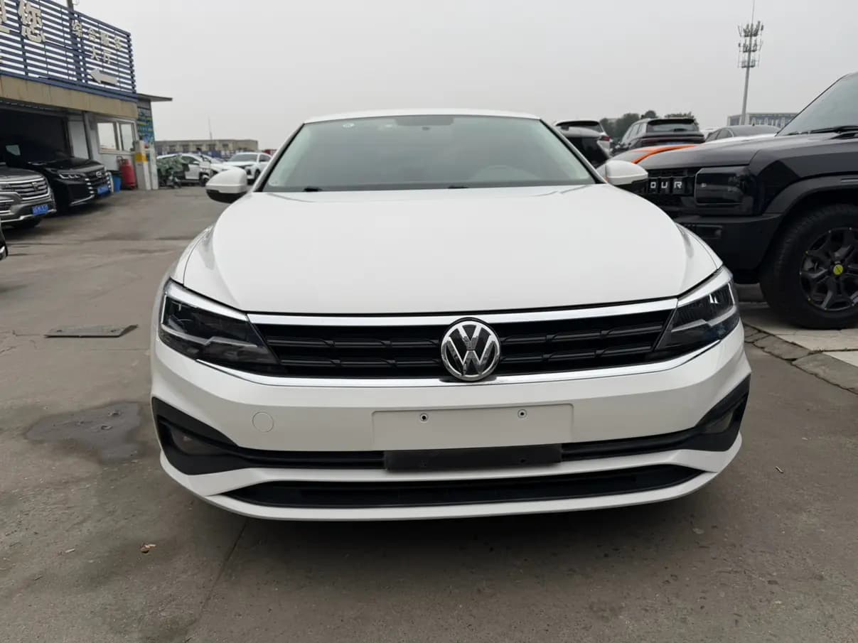 Volkswagen Lamando 2022 г. 60015 км. — фото 2