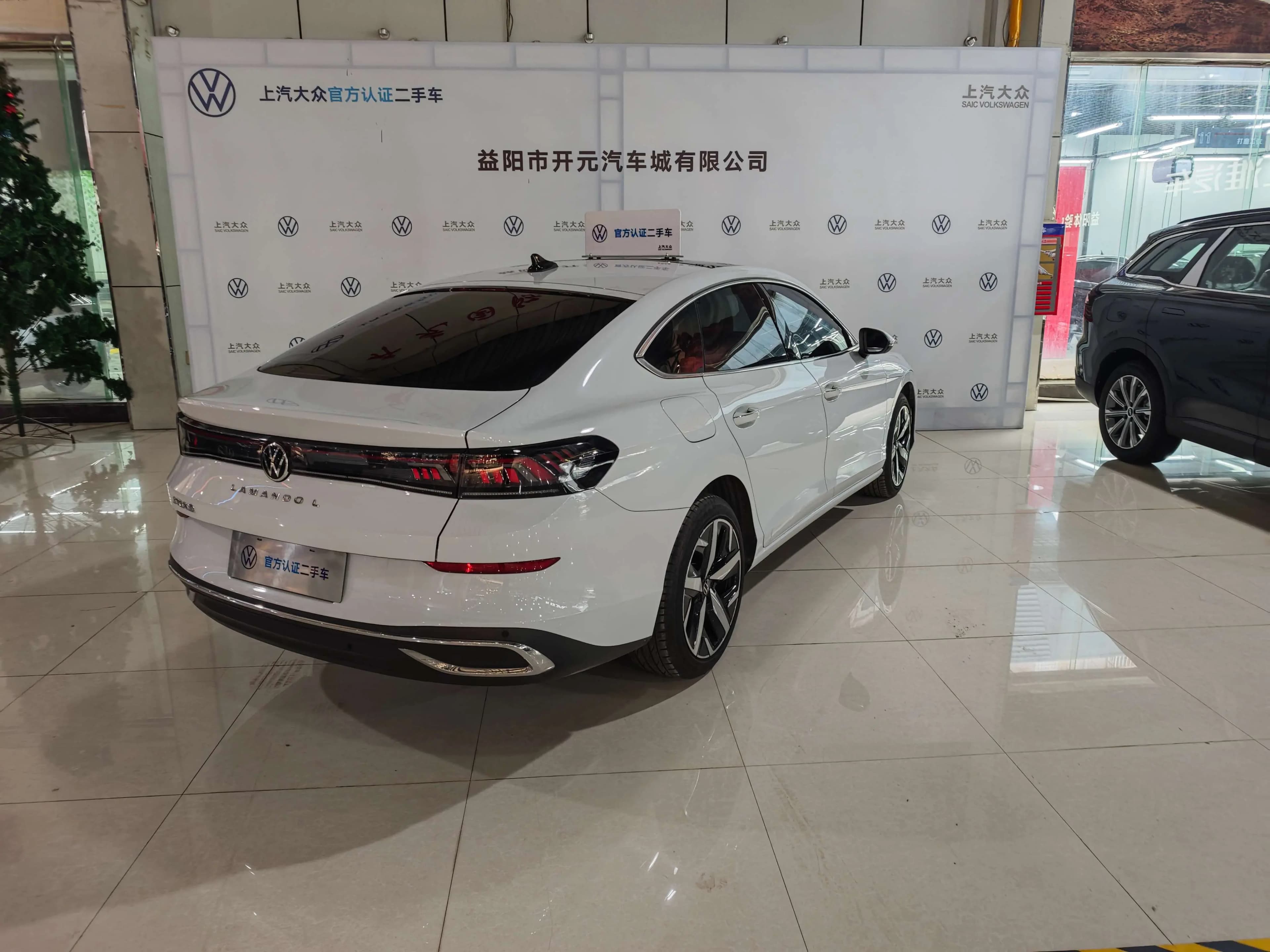 Volkswagen Lamando 2024 г. 2018 км. — фото 2