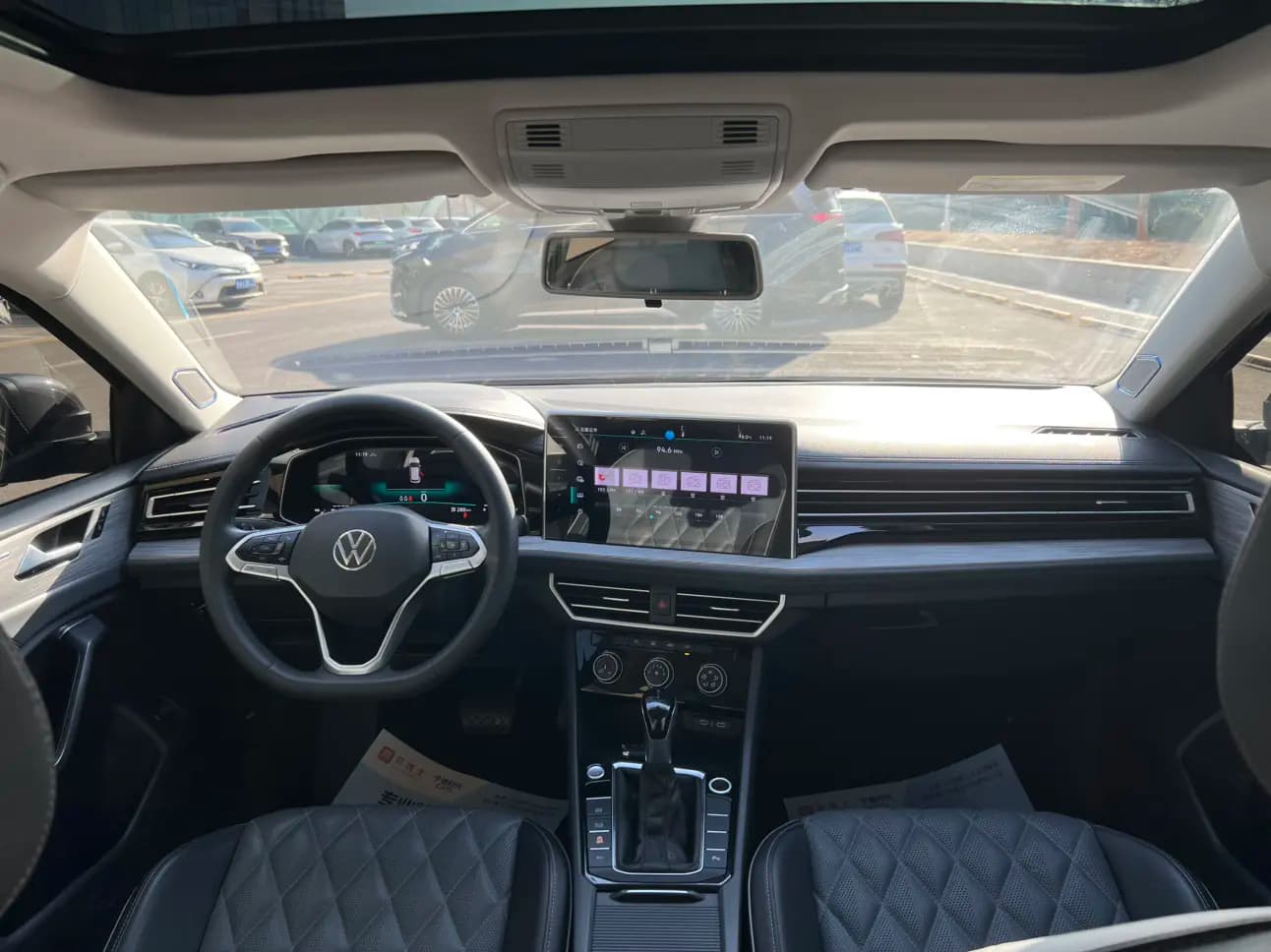 Volkswagen Sagitar 2023 г. 49042 км. — фото 12