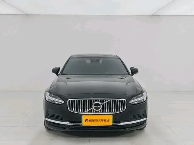 Volvo S90 PHEV 2024 г. 9908 км. — фото 2