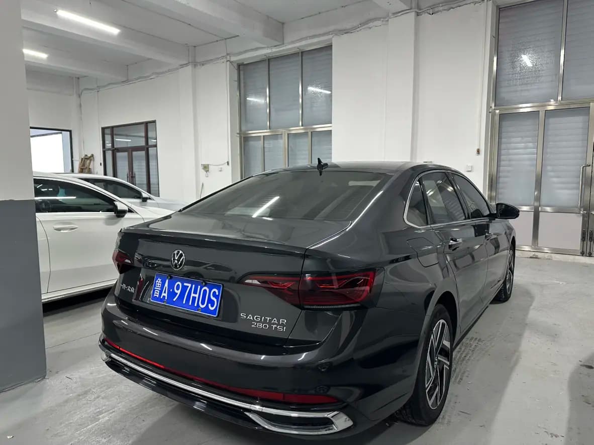 Volkswagen Sagitar 2022 г. 55044 км. — фото 7