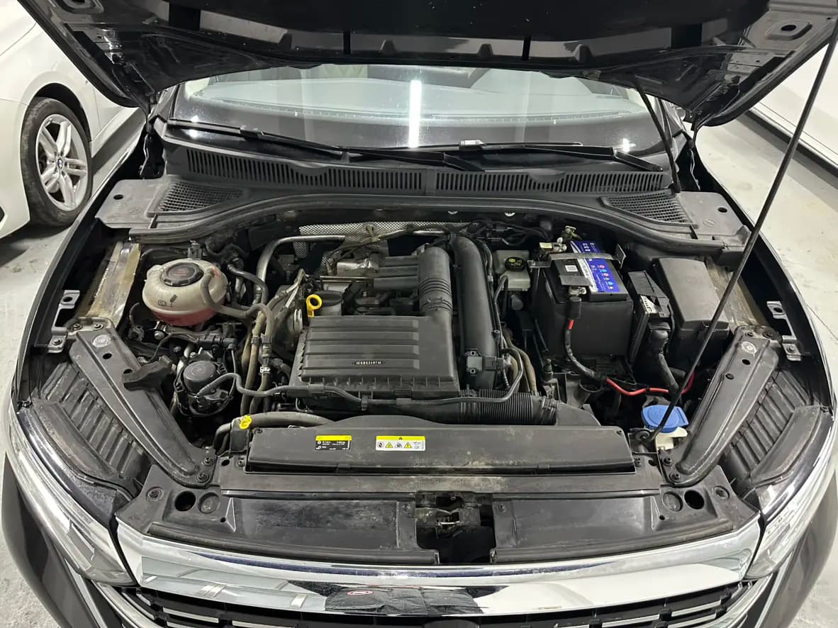 Volkswagen Sagitar 2022 г. 55044 км. — фото 8