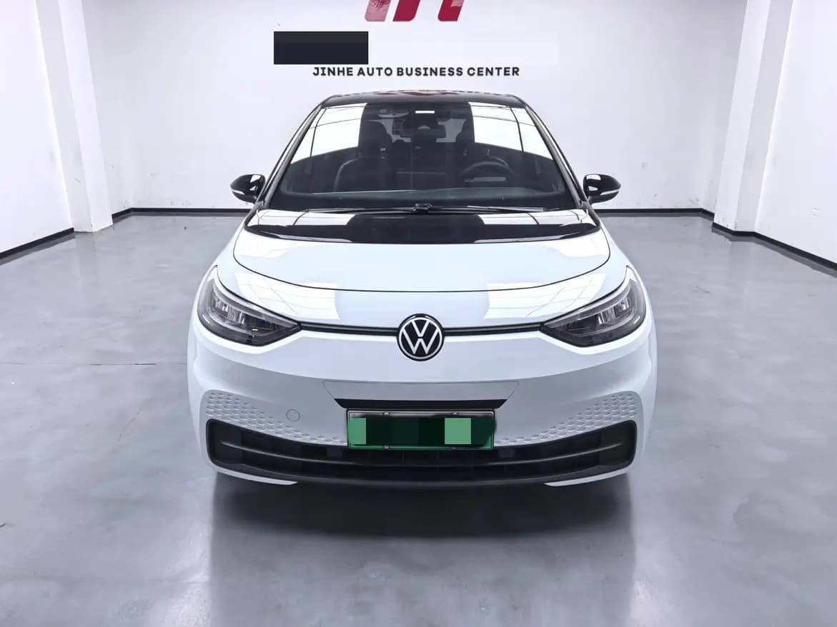 Volkswagen ID.3 2023 г. 28108 км. — фото 2