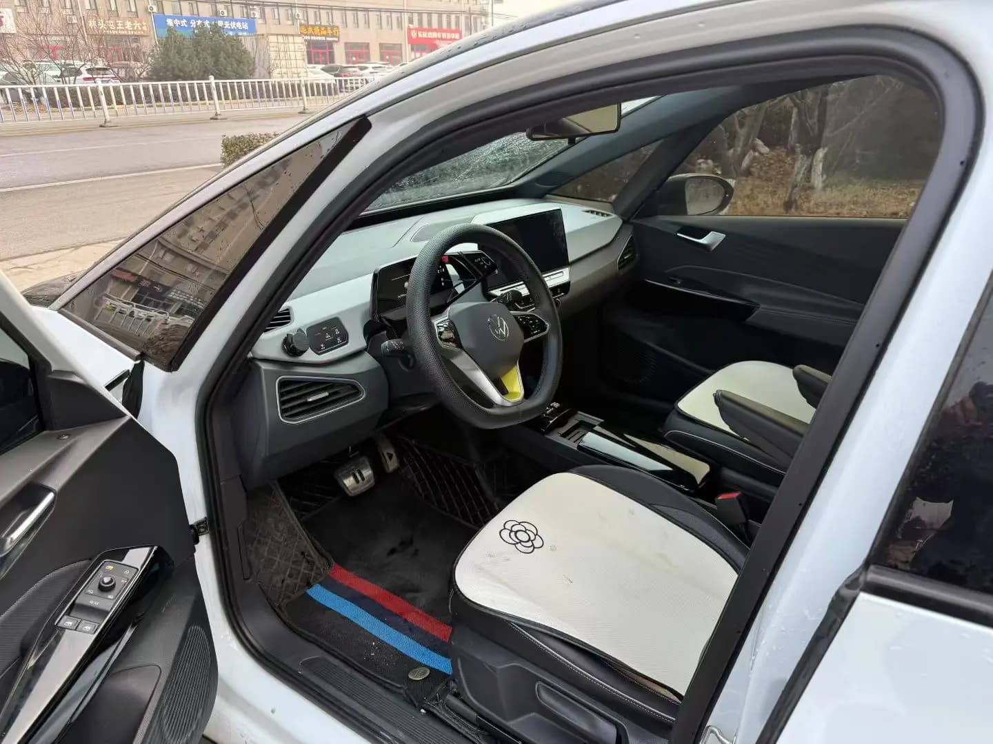Volkswagen ID.3 2023 г. 33107 км. — фото 8