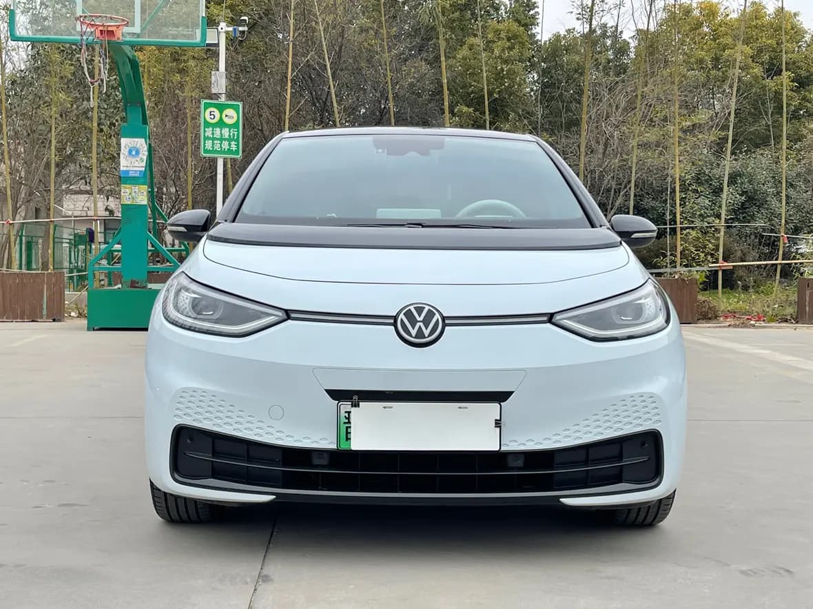 Volkswagen ID.3 2021 г. 48106 км. — фото 2
