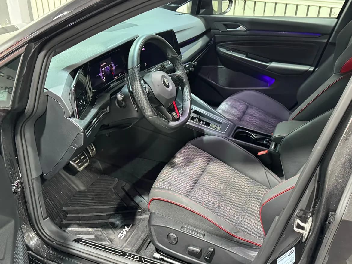 Volkswagen Golf GTI 2023 г. 26000 км. — фото 15