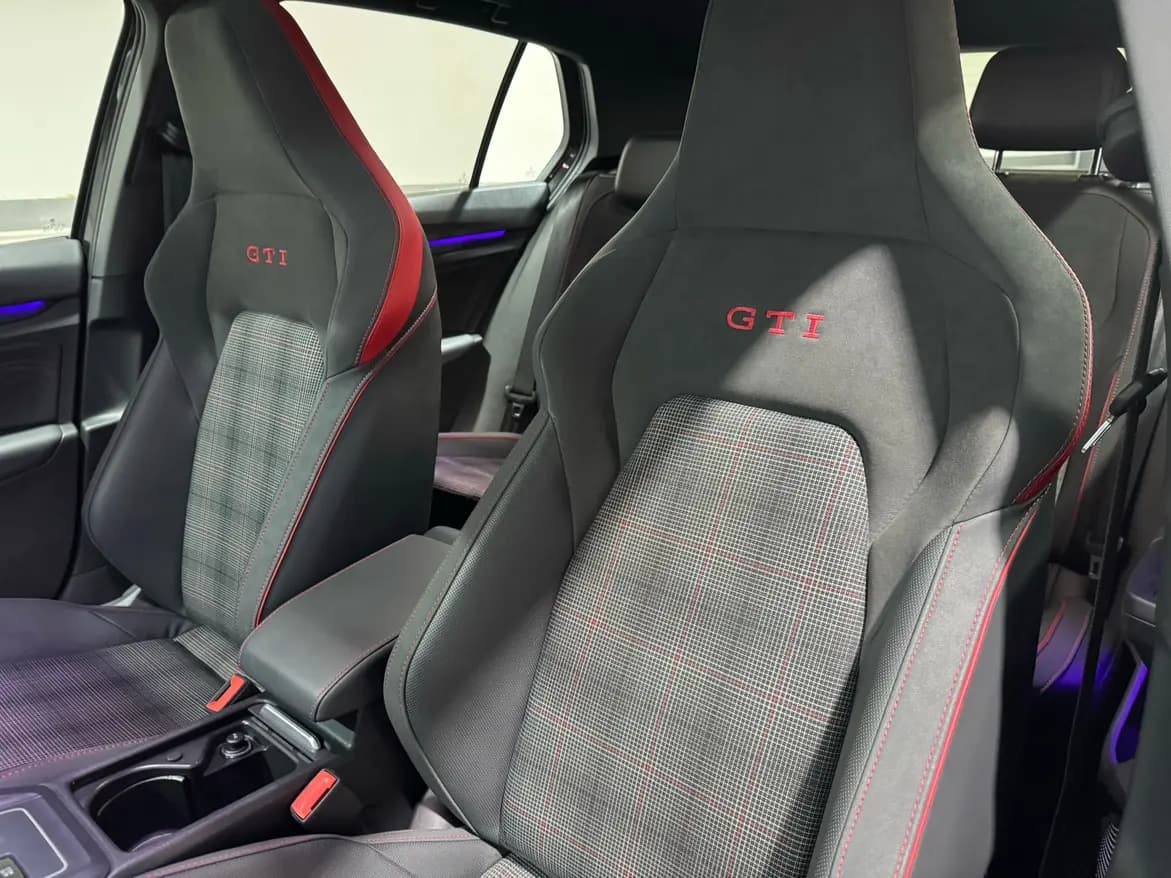 Volkswagen Golf GTI 2023 г. 26000 км. — фото 16