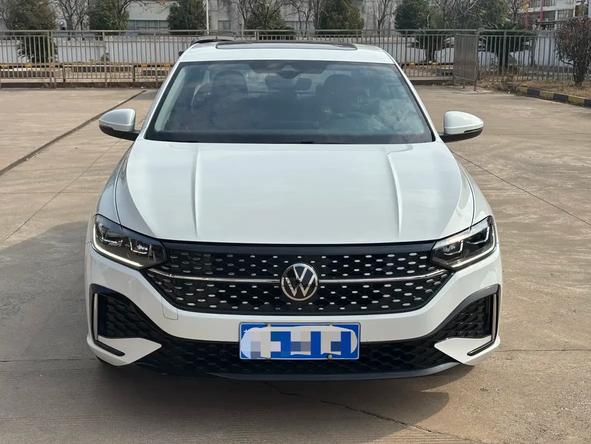 Volkswagen Lavida 2023 г. 16587 км. — фото 2
