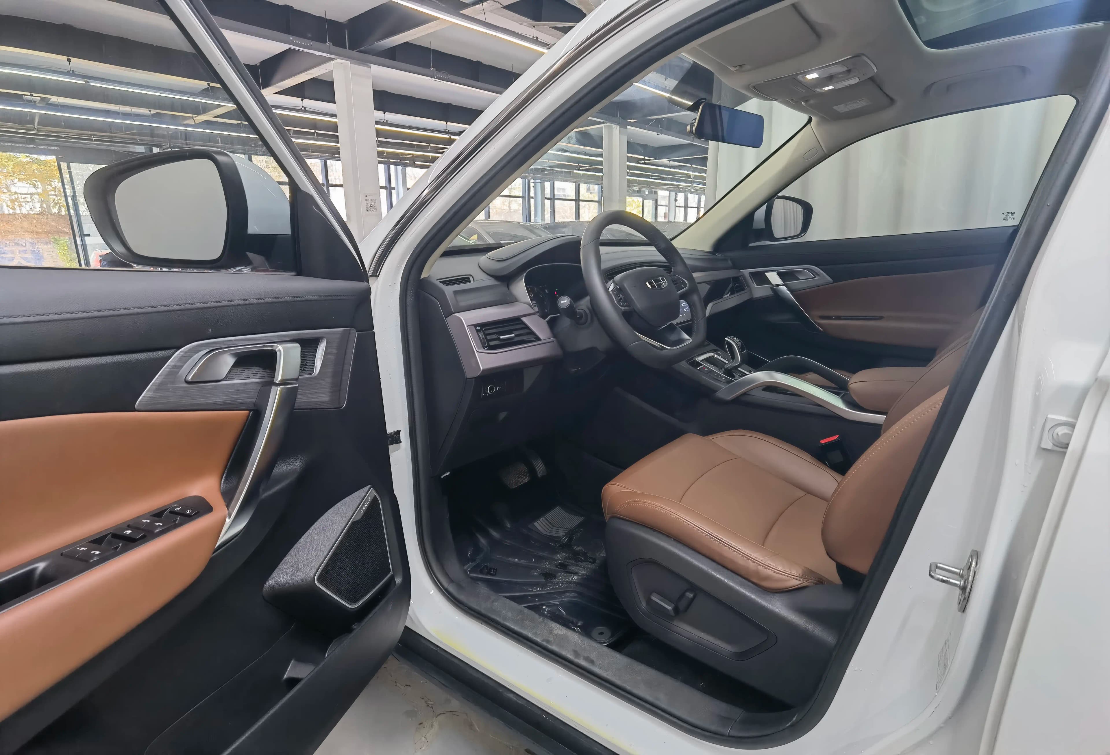 Geely Atlas 2022 г. 25014 км. — фото 8