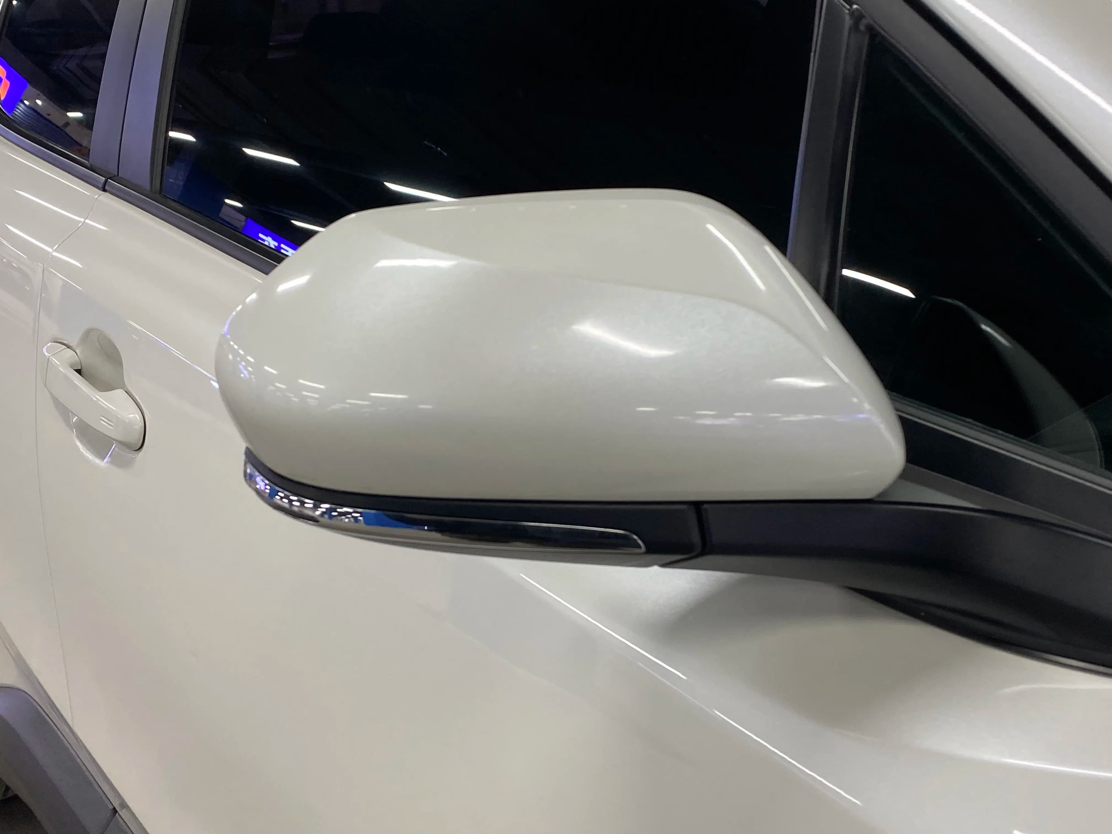 Toyota C-HR 2021 г. 30076 км. — фото 14