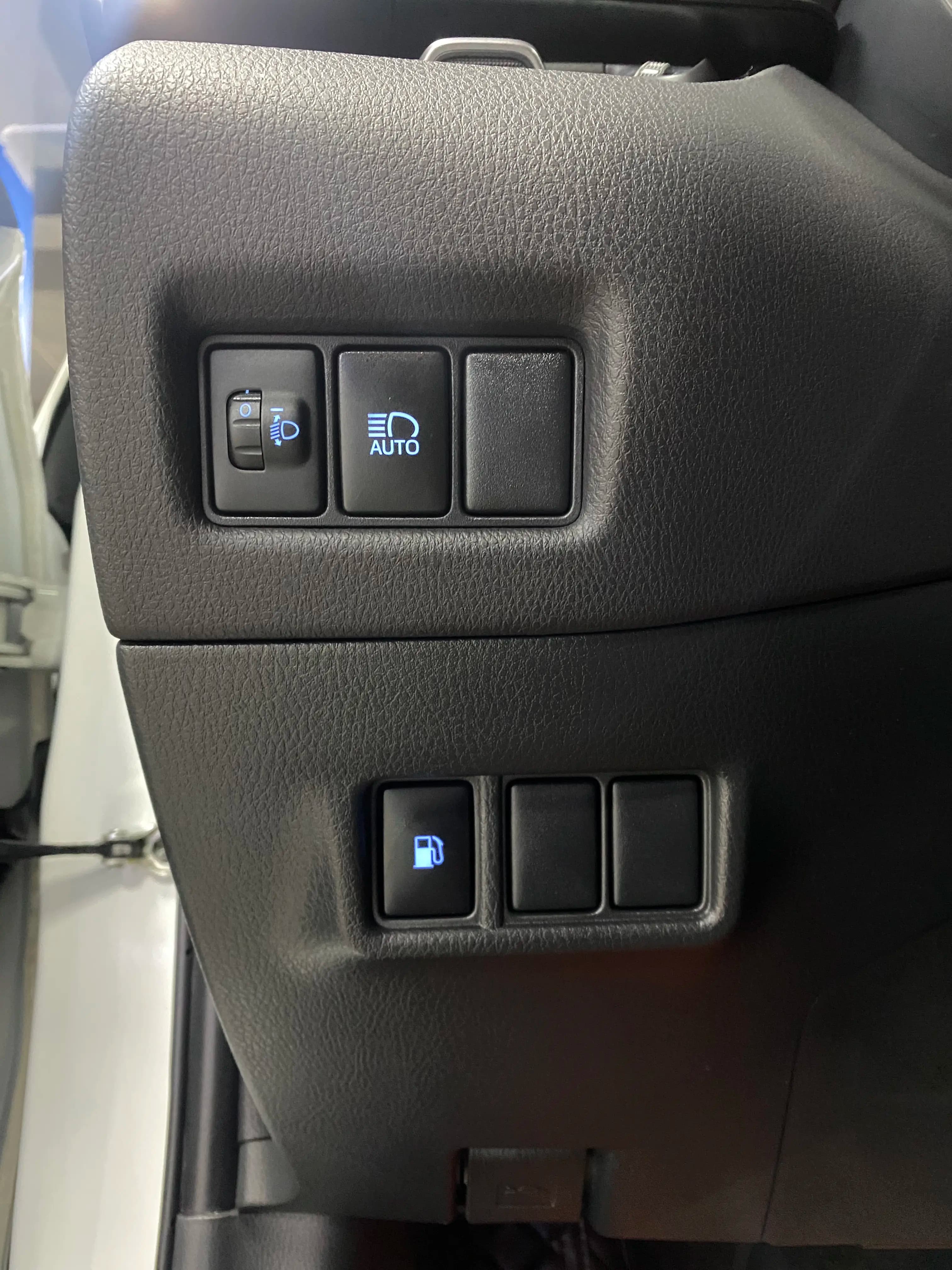 Toyota C-HR 2021 г. 30076 км. — фото 20