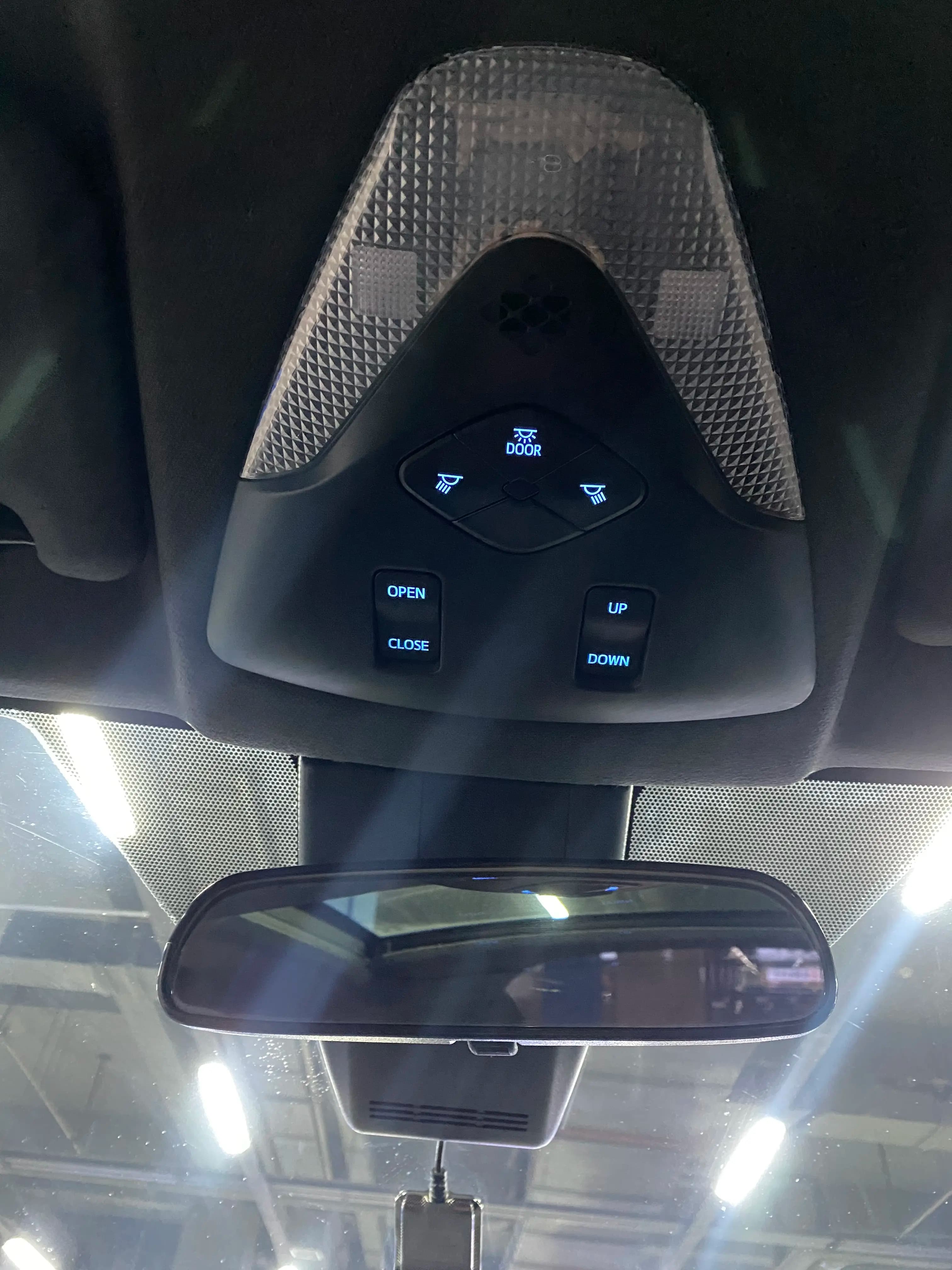 Toyota C-HR 2021 г. 30076 км. — фото 23