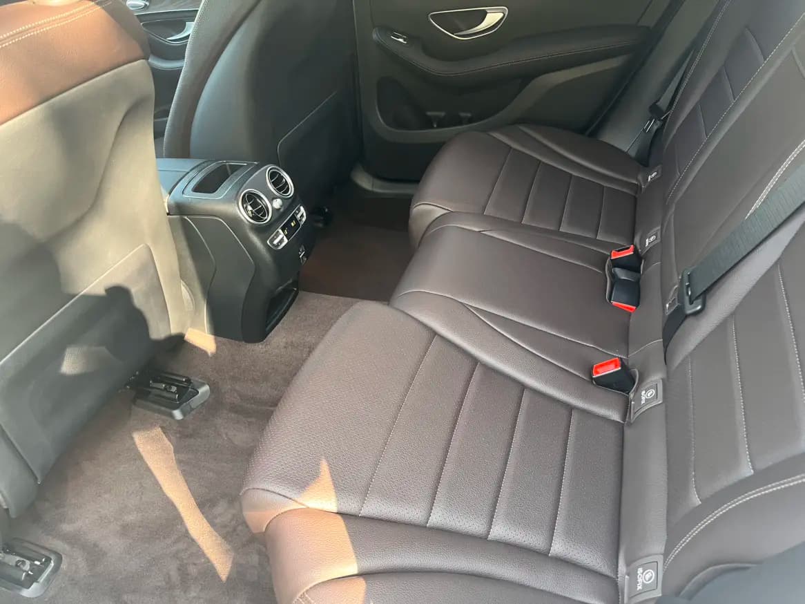 Mercedes-Benz GLC 2022 г. 60047 км. — фото 30