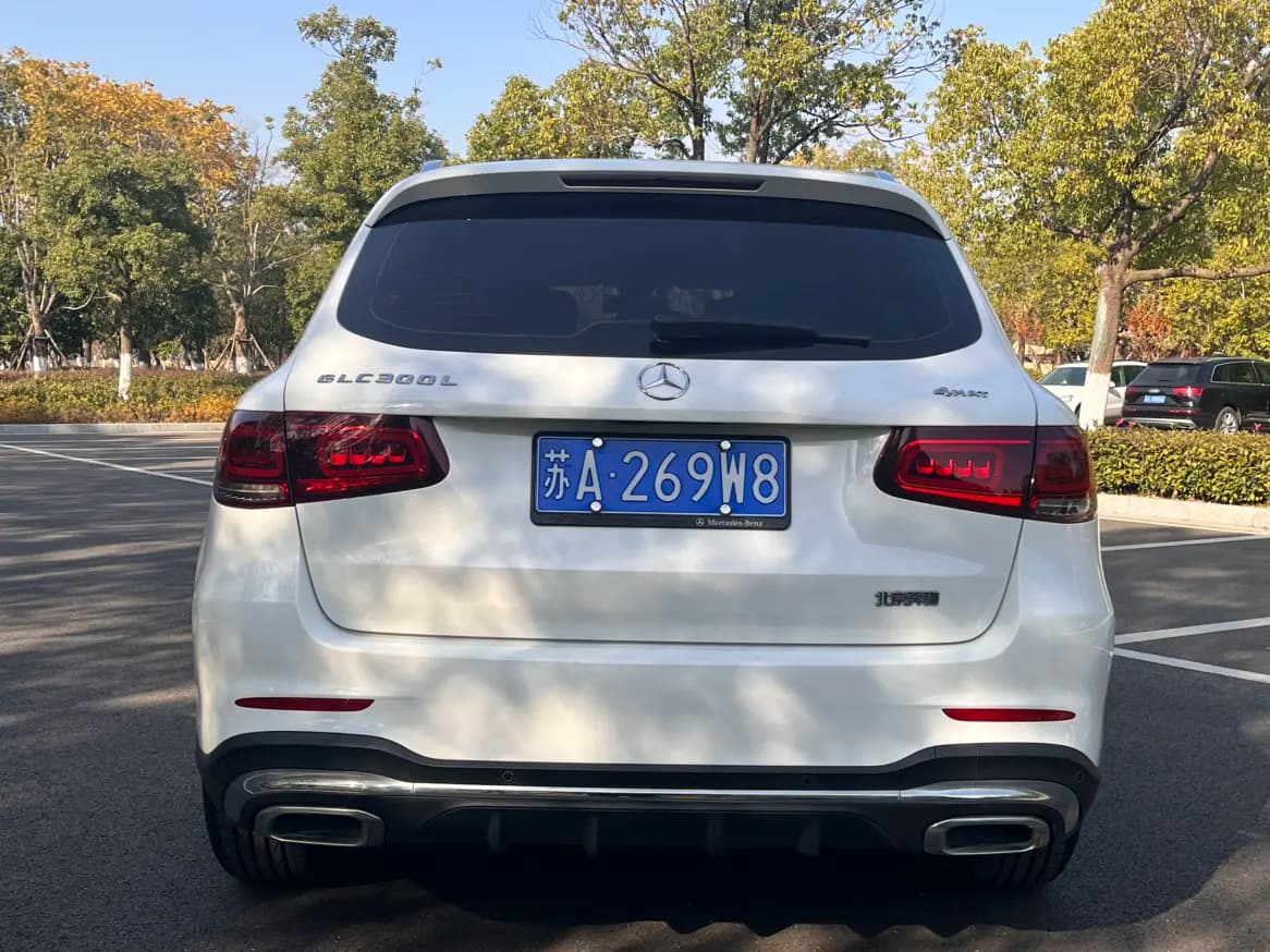 Mercedes-Benz GLC 2022 г. 60047 км. — фото 4