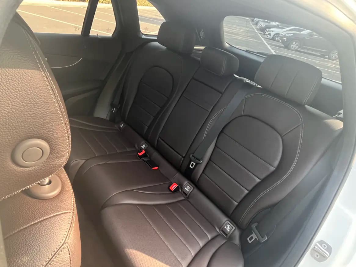 Mercedes-Benz GLC 2022 г. 60047 км. — фото 31