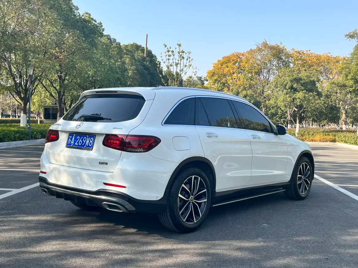 Mercedes-Benz GLC 2022 г. 60047 км. — фото 5