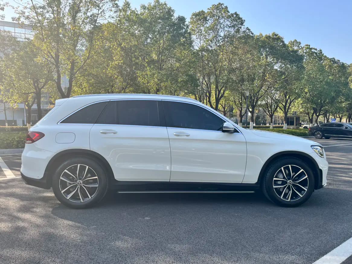 Mercedes-Benz GLC 2022 г. 60047 км. — фото 6