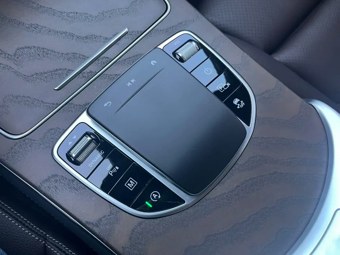 Mercedes-Benz GLC 2022 г. 60047 км. — фото 10