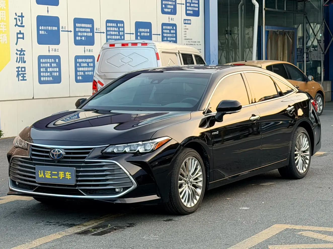 Toyota Avalon 2021 г. 60129 км.