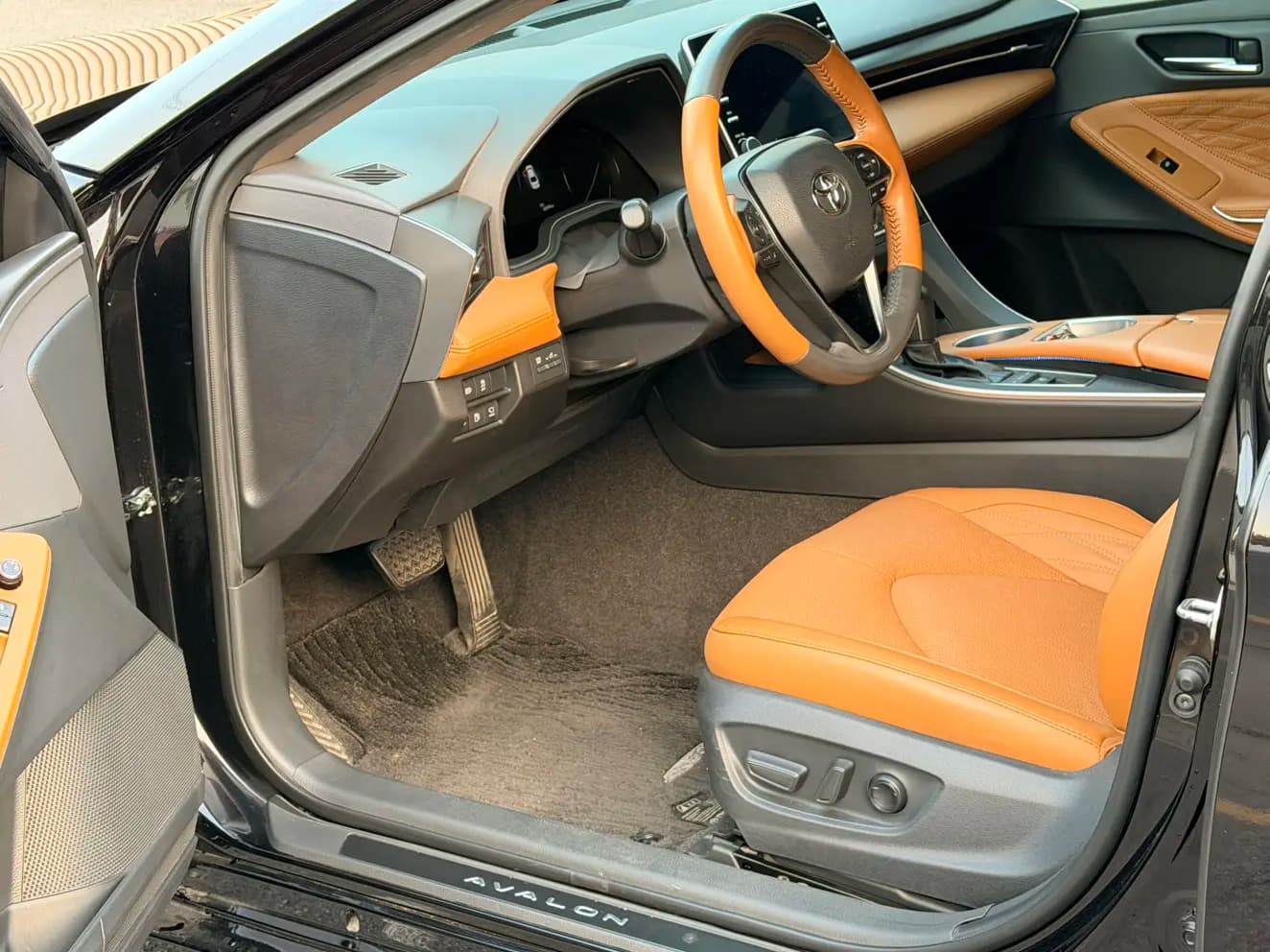 Toyota Avalon 2021 г. 60129 км. — фото 17