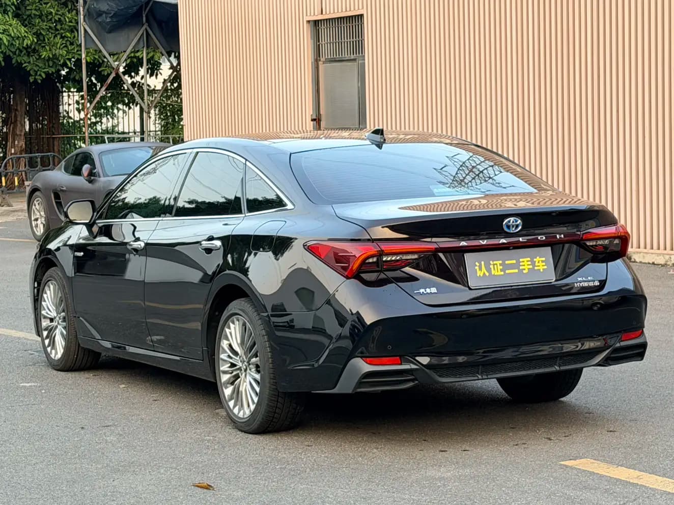 Toyota Avalon 2021 г. 60129 км. — фото 4