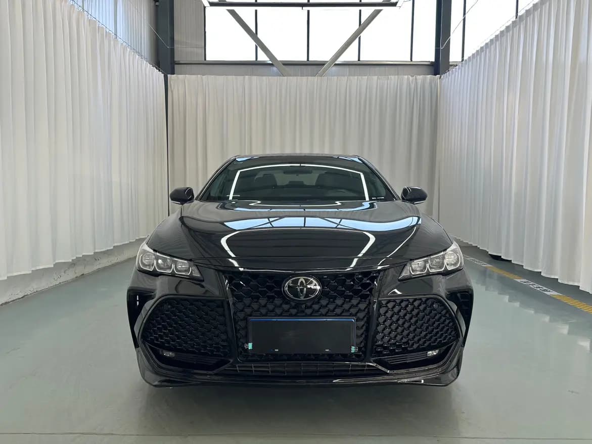 Toyota Avalon 2021 г. 68130 км. — фото 2