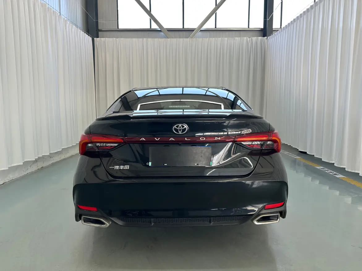 Toyota Avalon 2021 г. 68130 км. — фото 5