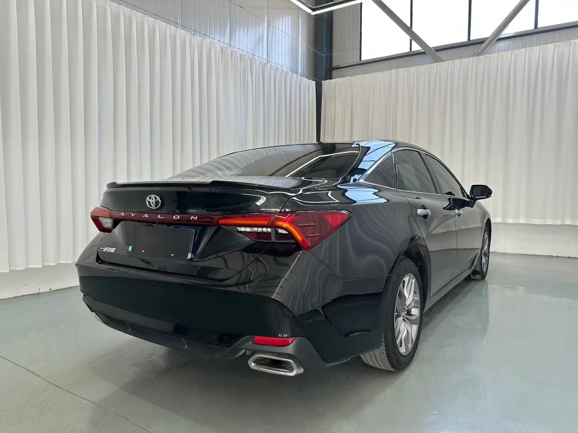 Toyota Avalon 2021 г. 68130 км. — фото 6