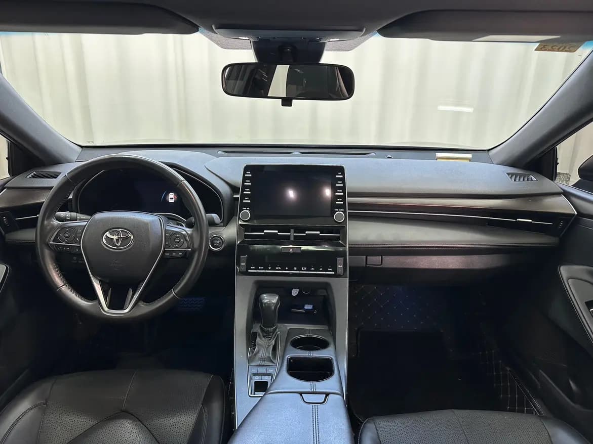Toyota Avalon 2021 г. 68130 км. — фото 7