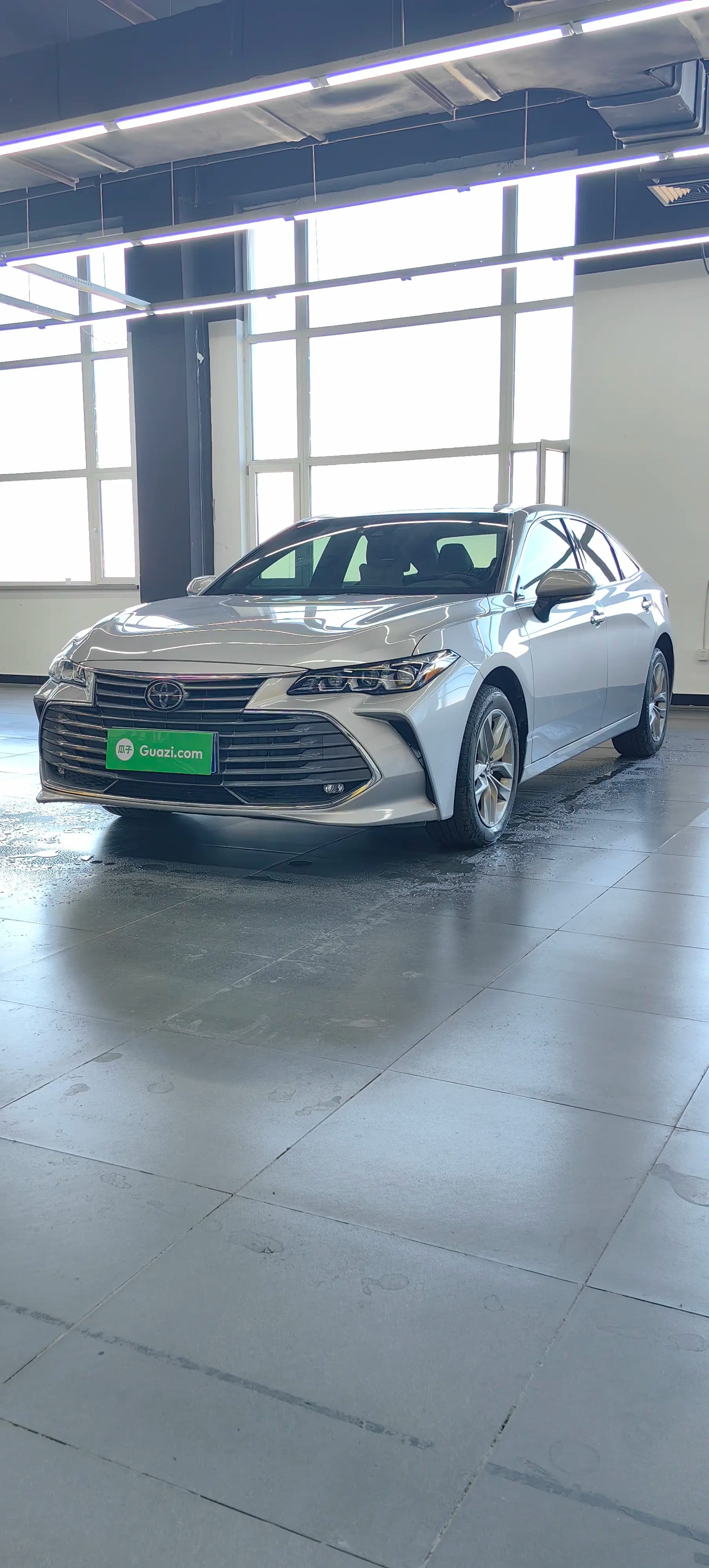 Toyota Avalon 2022 г. 40131 км. — фото 7