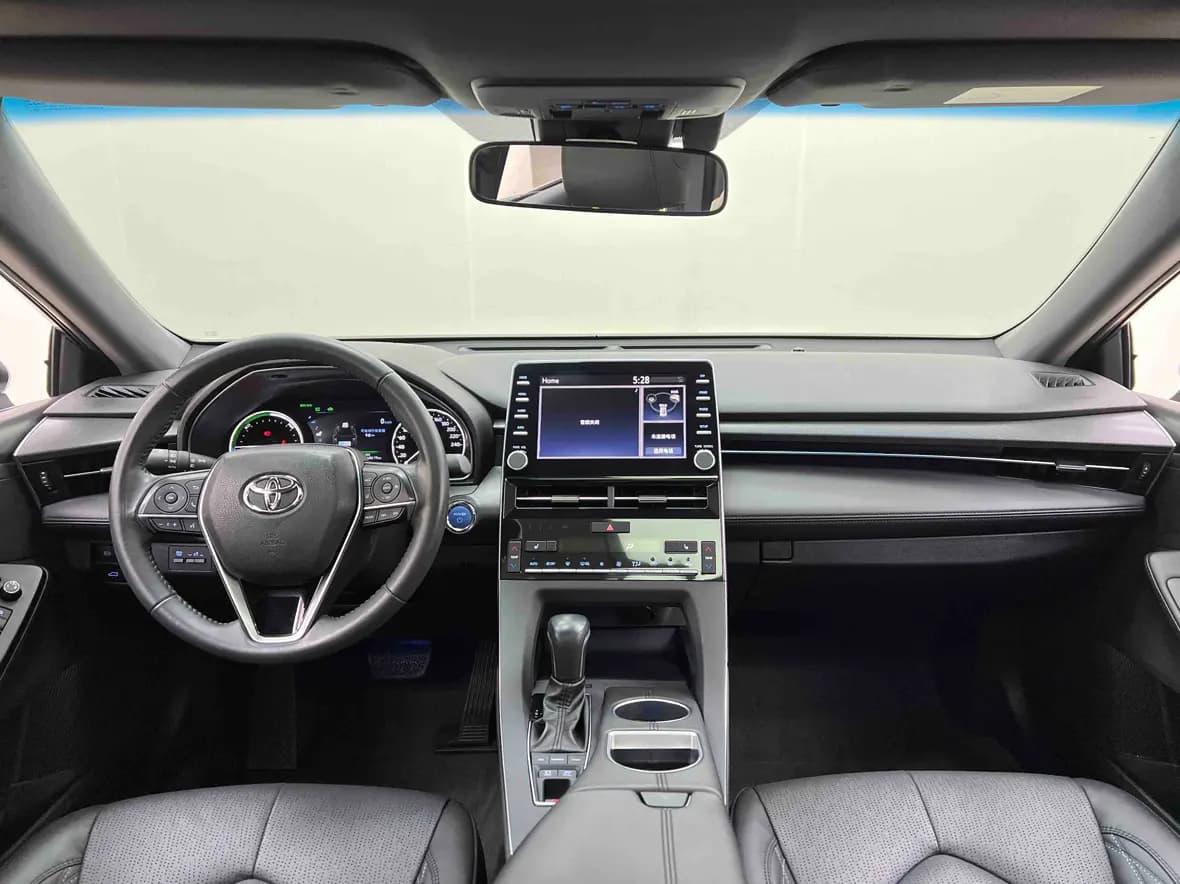Toyota Avalon 2022 г. 68132 км. — фото 21