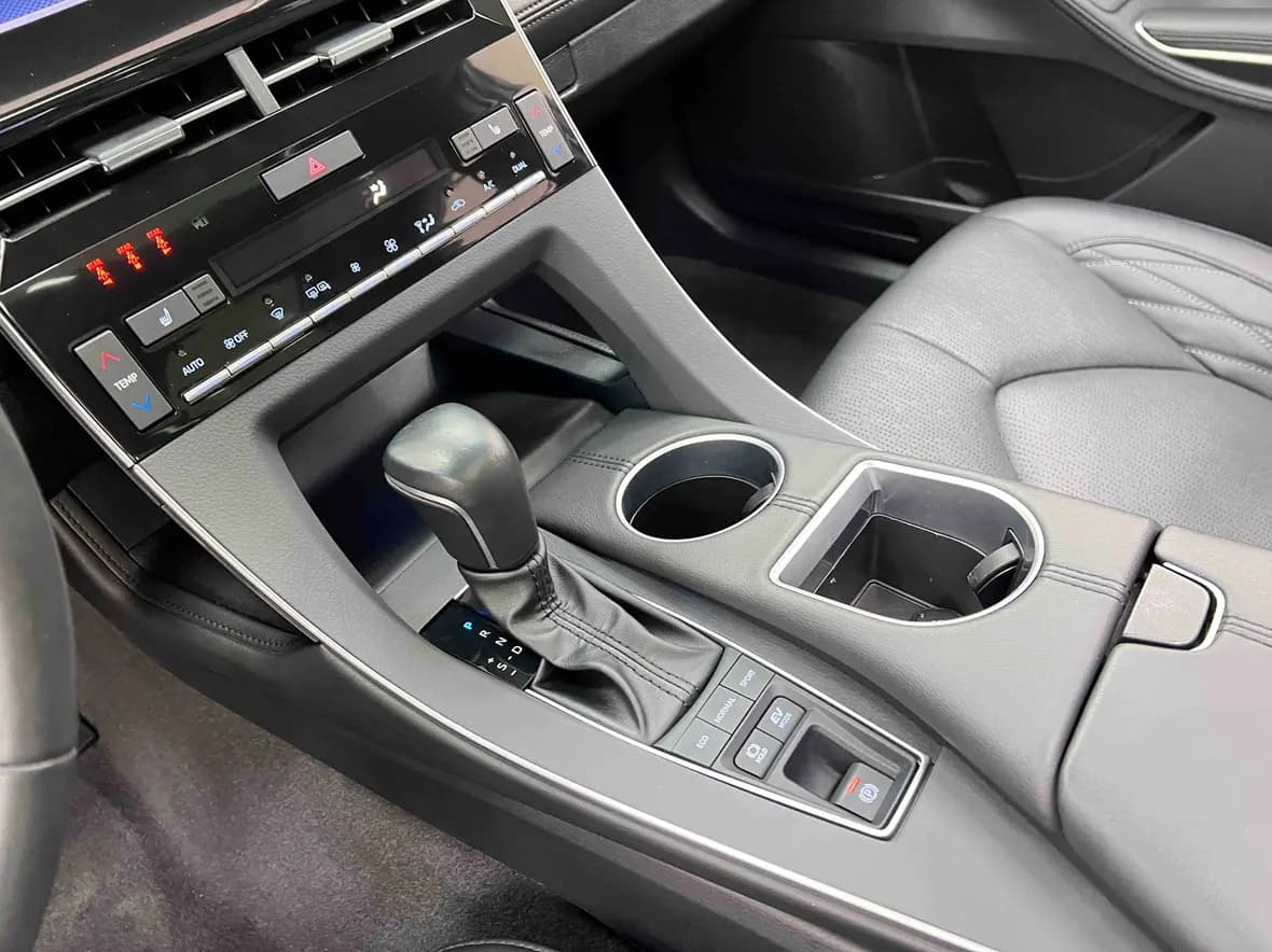 Toyota Avalon 2022 г. 68132 км. — фото 24
