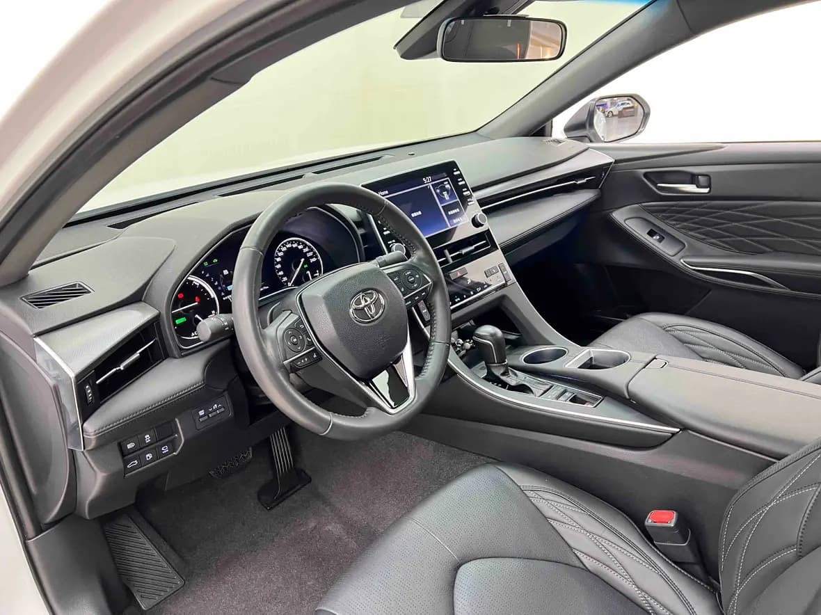 Toyota Avalon 2022 г. 68132 км. — фото 26