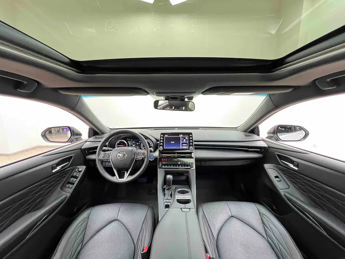 Toyota Avalon 2022 г. 68132 км. — фото 28