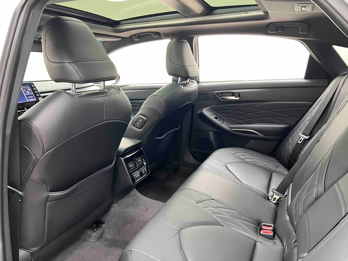 Toyota Avalon 2022 г. 68132 км. — фото 30